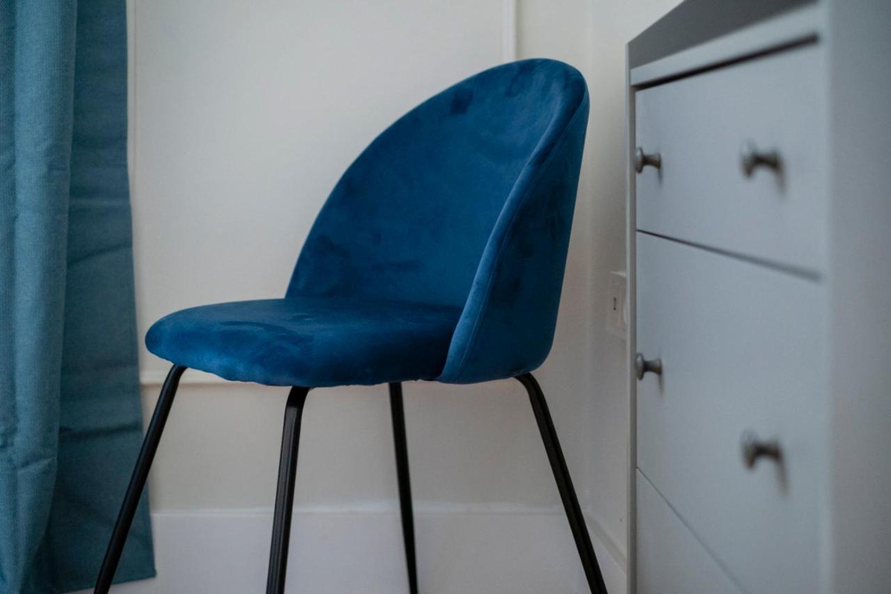 Apartamento Plaza De La Merced 4 Habitaciones Málaga Dış mekan fotoğraf